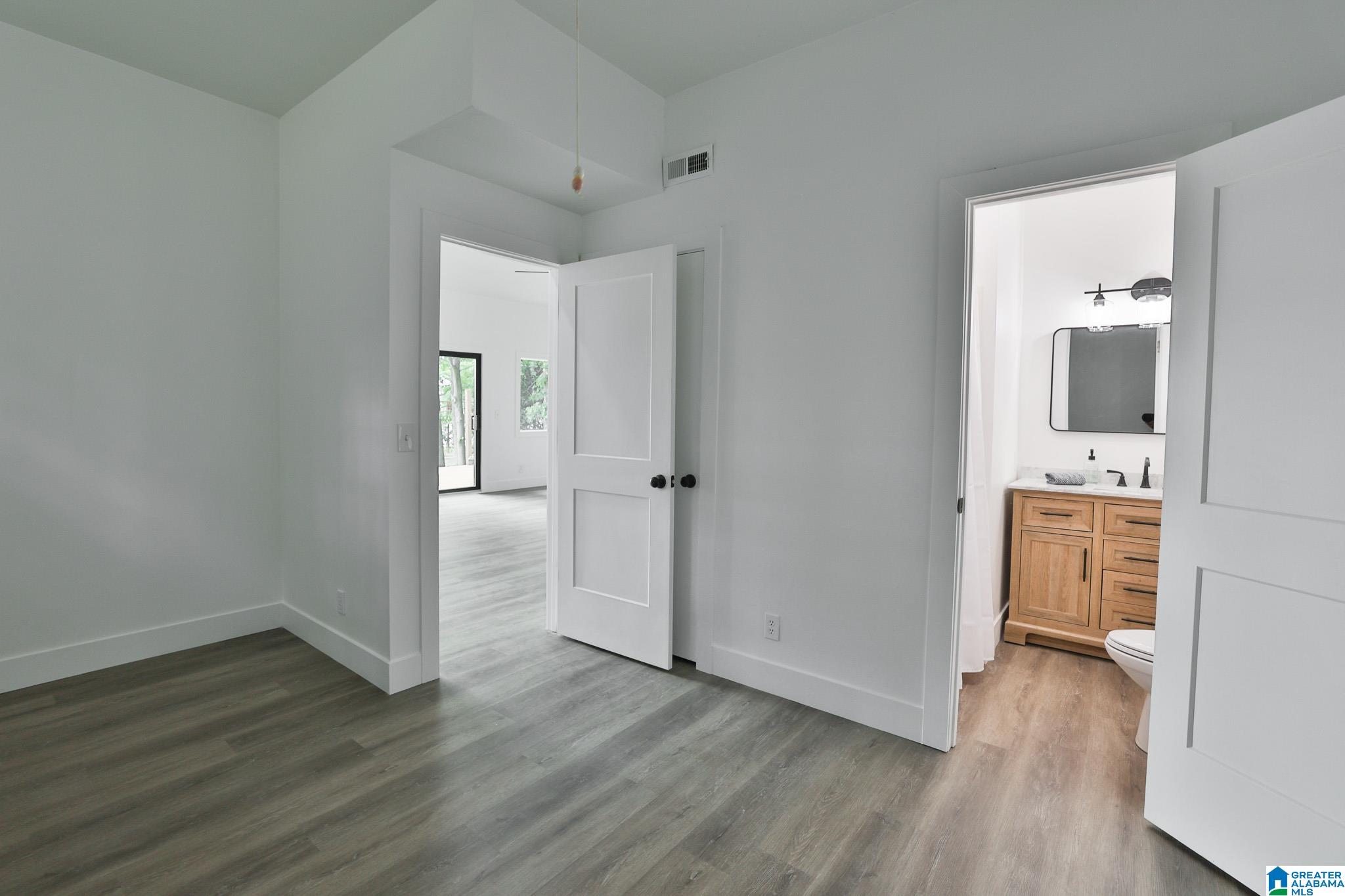 442 Lakeview Circle Alpine, AL 35014 - Photo 6 of 57