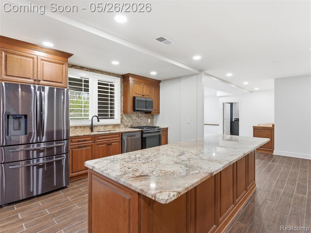 2475 Creekside Court Rochester, MI 48306 - Photo 28 of 53
