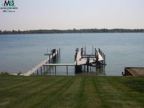 736 North Riverside Avenue St. Clair, MI 48079 - Photo 4 of 6 845049-3.JPG