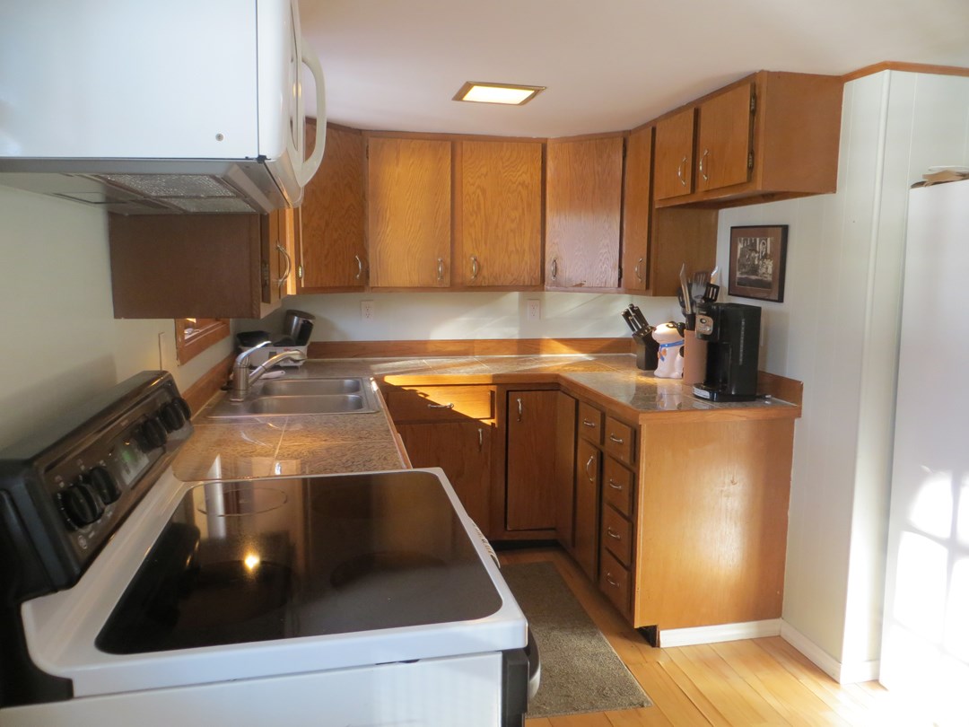 196 Gardners Grove Road Belmont, NH 03220 - Photo 9 of 40