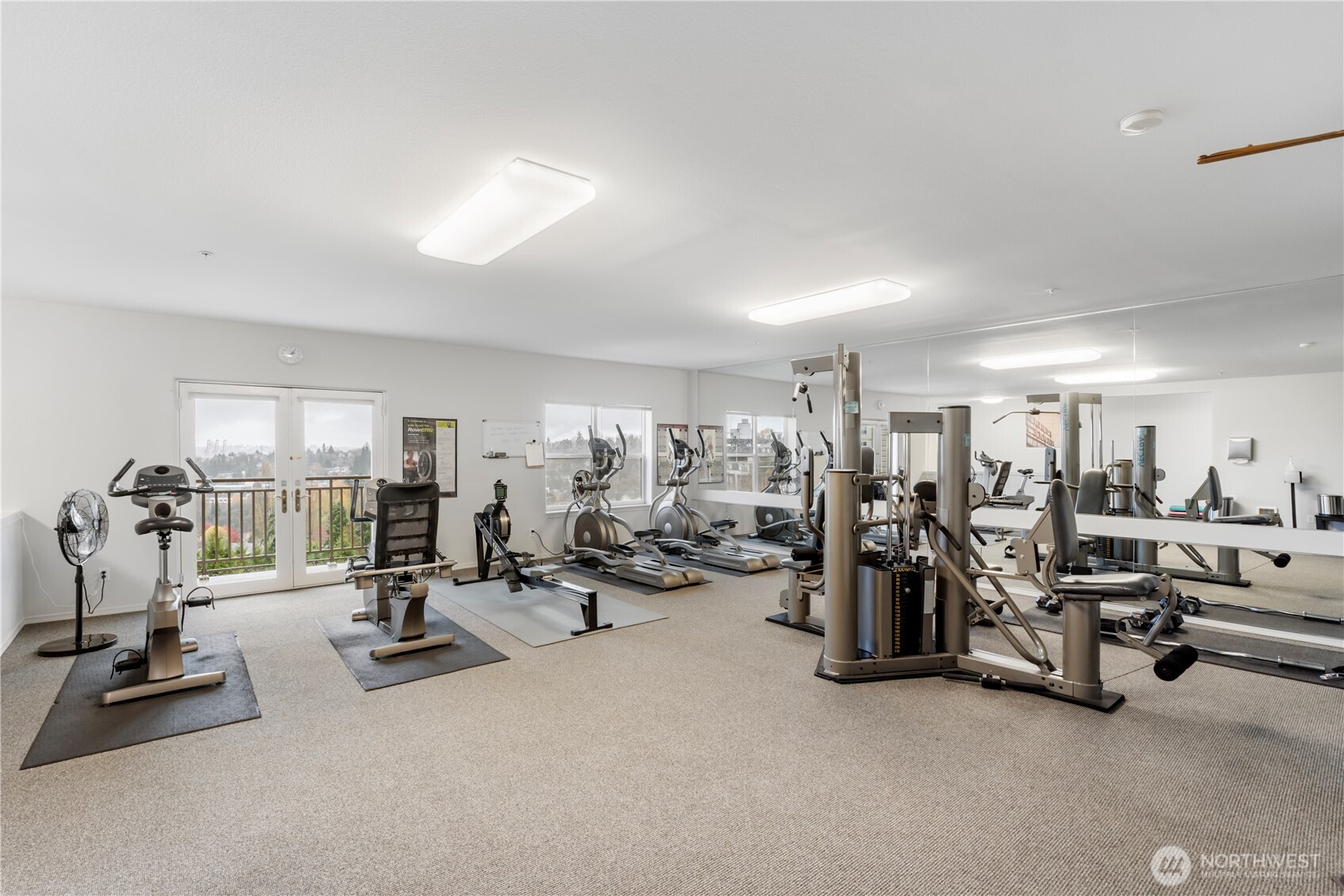 3221 Southwest Avalon Way, Unit 413 Seattle, WA 98126 - Photo 20 of 31