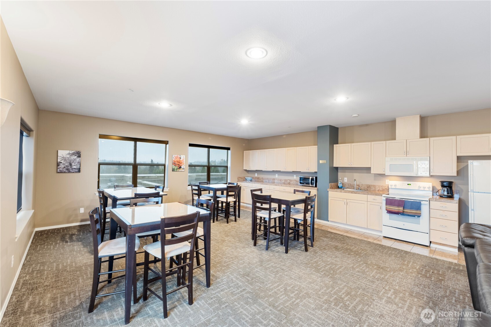 3221 Southwest Avalon Way, Unit 413 Seattle, WA 98126 - Photo 24 of 31