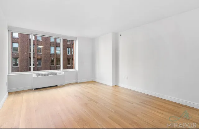 $5,800 | 60 West 23rd Street, Unit 718 | Flatiron
