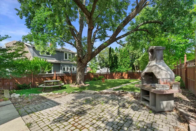 $239,900 | 2929 South 48th Street, Milwaukee, WI 53219