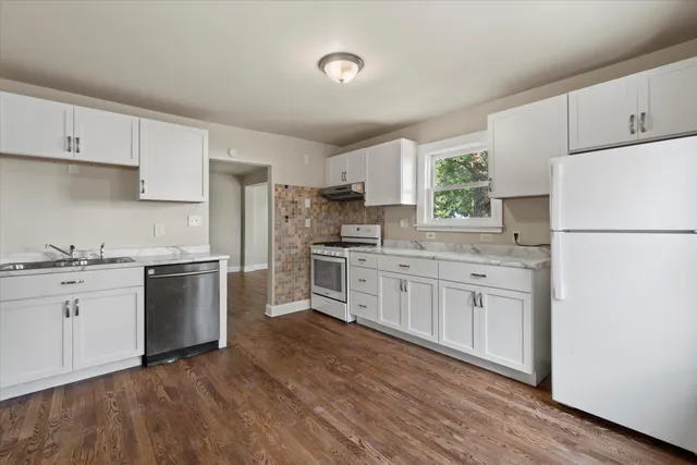 $239,900 | 2929 South 48th Street, Milwaukee, WI 53219