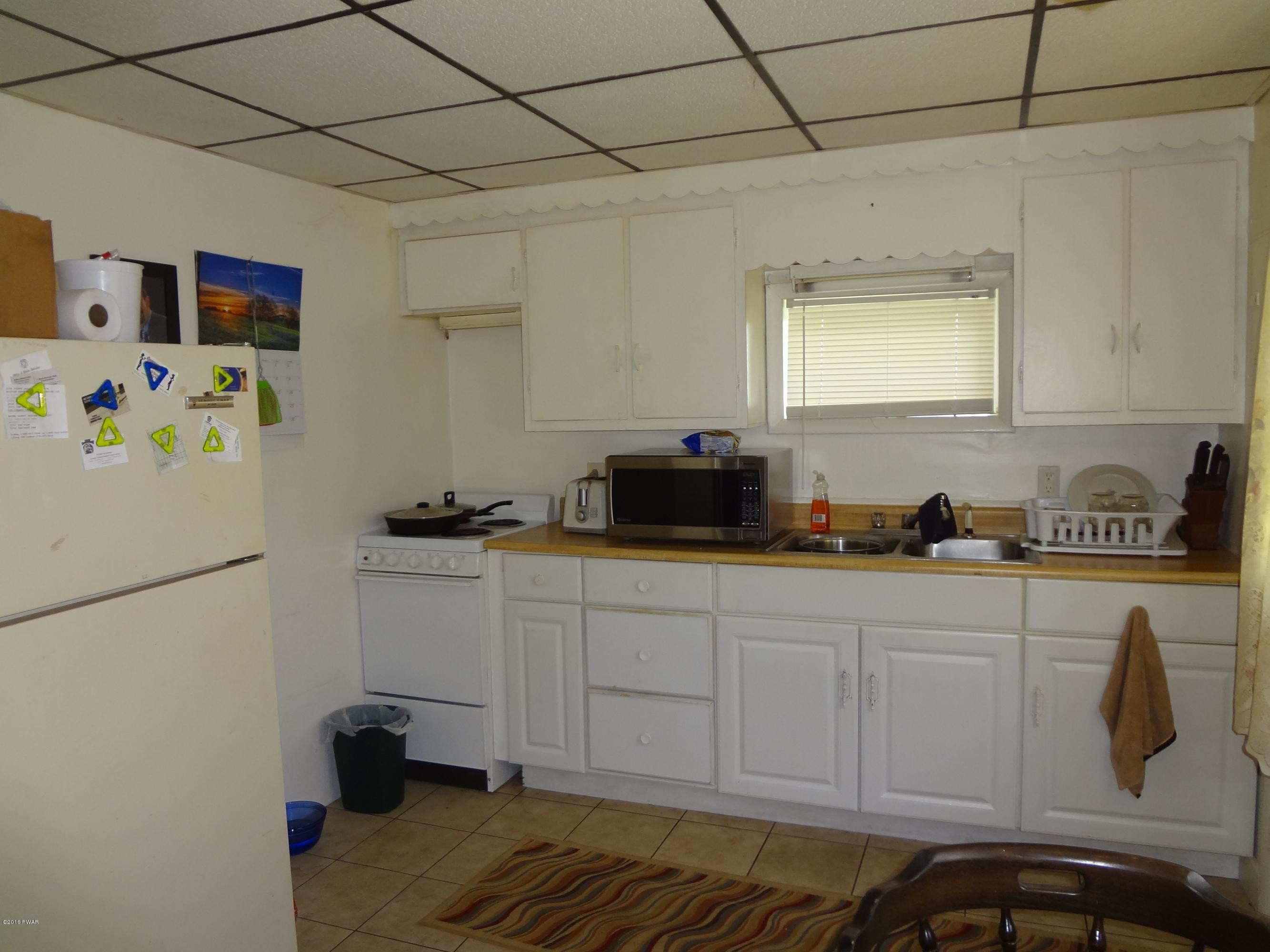 154 Hemlock Grove Road Greentown, PA 18426 - Photo 27 of 49