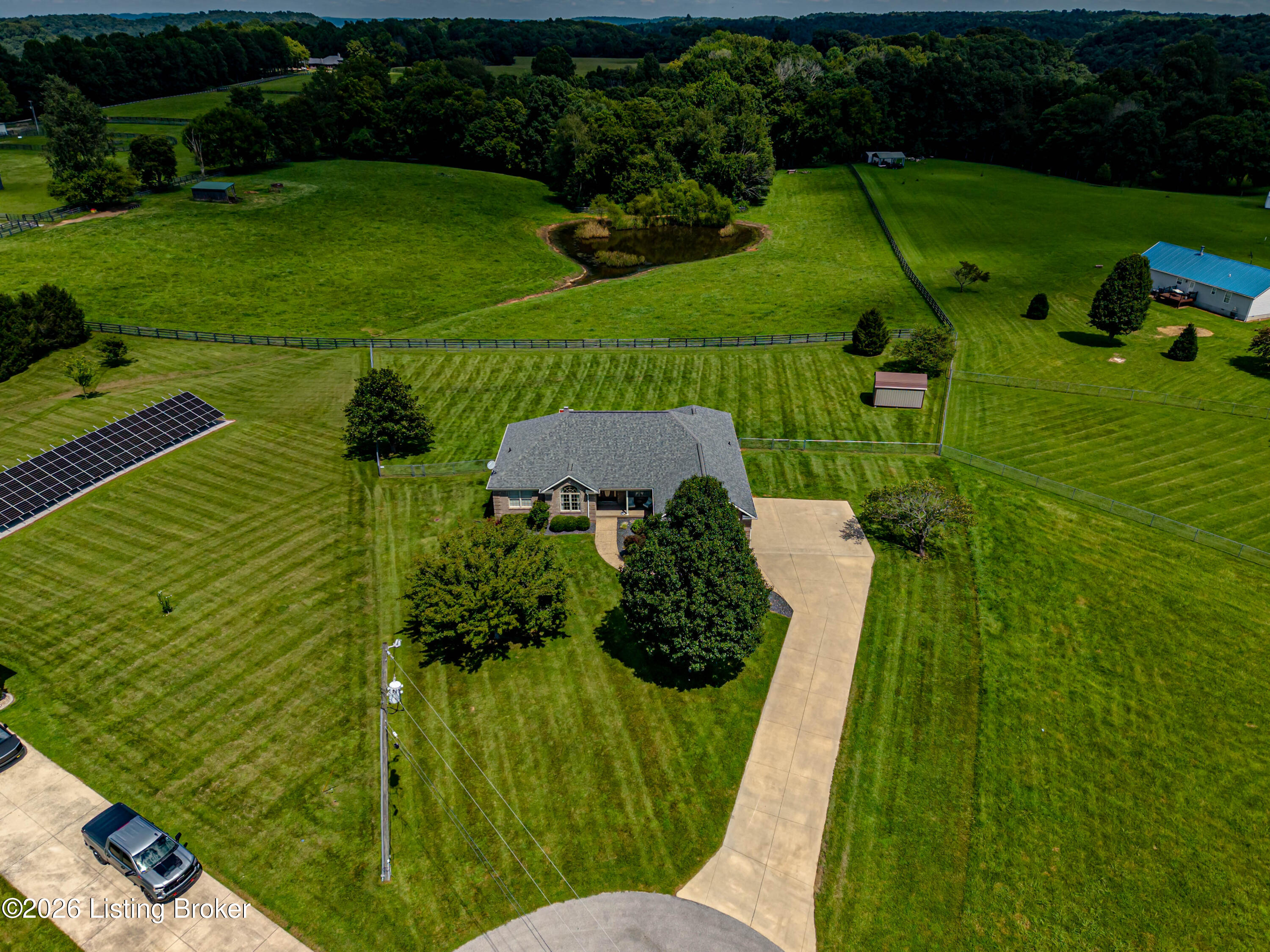 46 Rimrock Court Elizabethtown, KY 42701 - Photo 18 of 74 09_Aerial_Front_Driveway