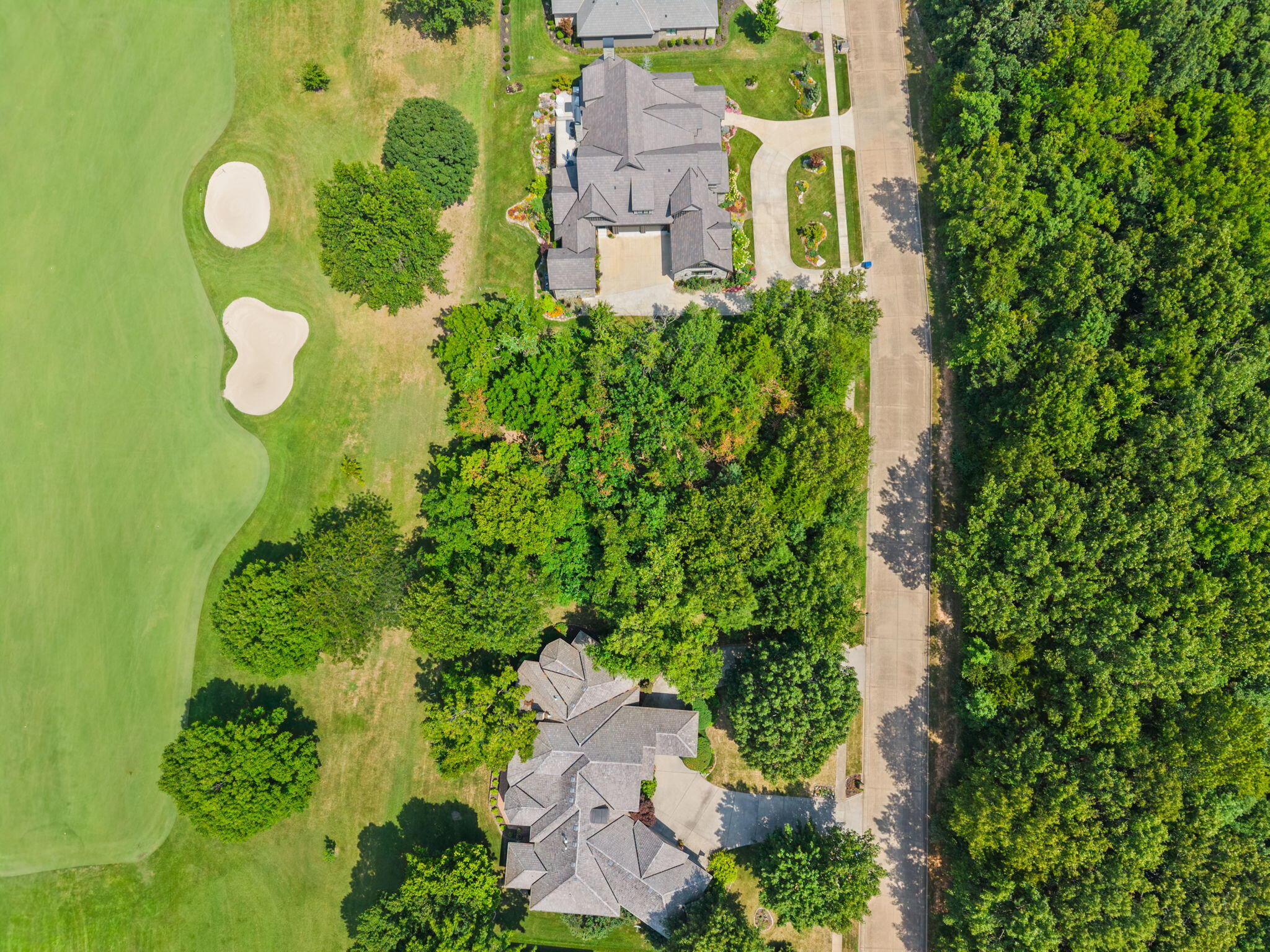 5577 Dunrobin Drive Springfield, MO 65809 - Photo 2 of 32 9-web-or-mls-DJI_20260806120416_0331_D