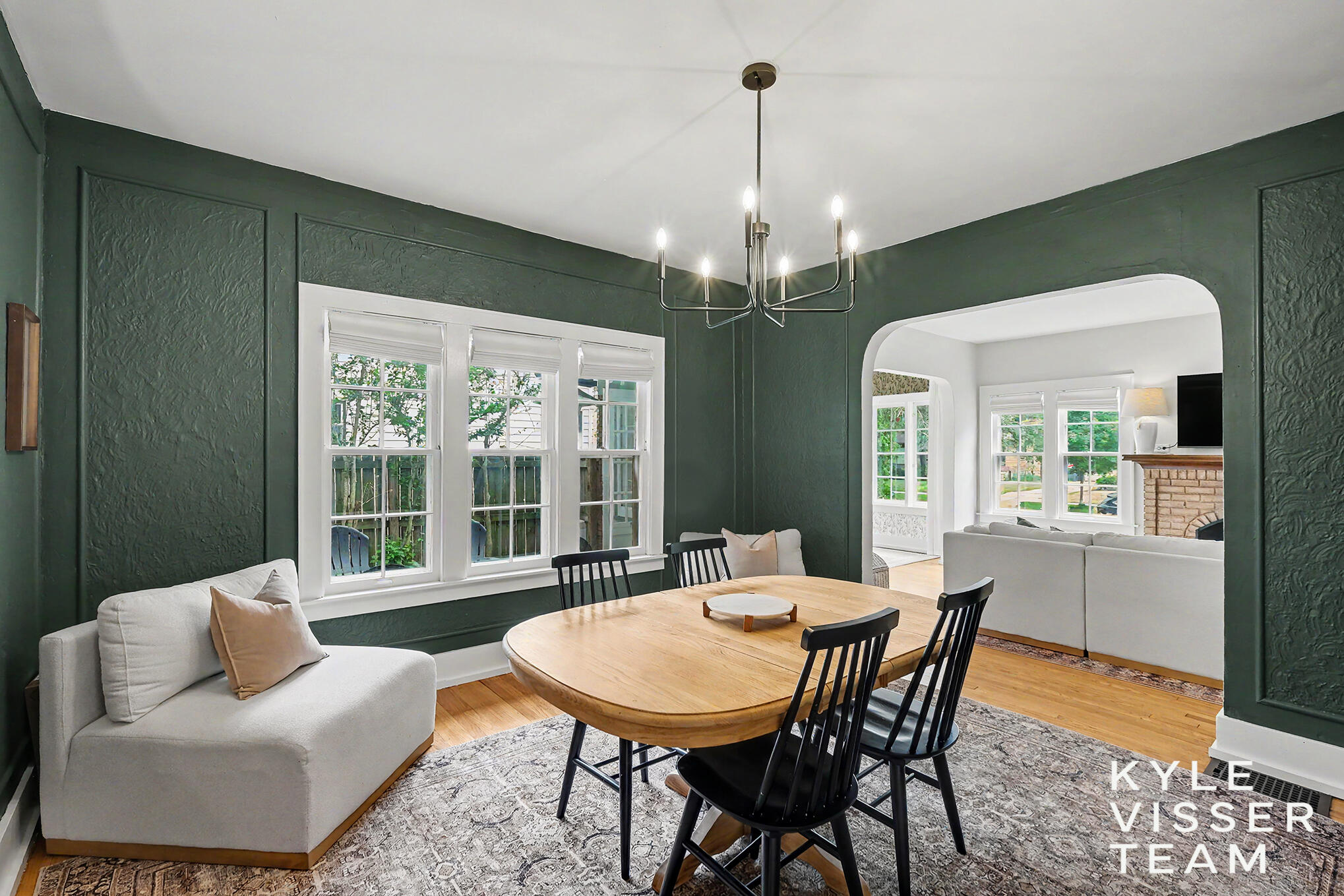 1415 Fisk Road Southeast Grand Rapids, MI 49506 - Photo 7 of 31 Dining Room