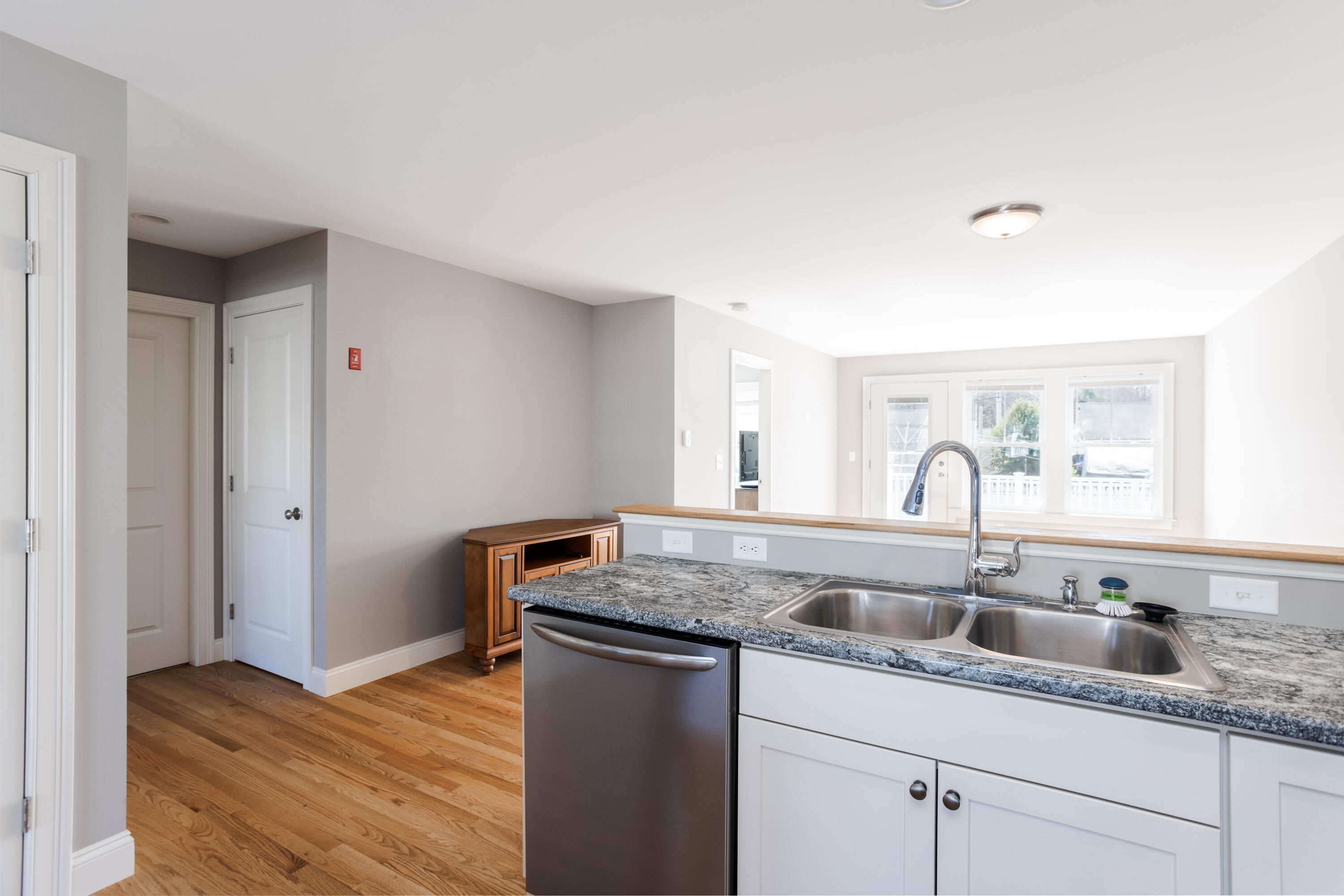 4 Levi Lane, Unit 103 Biddeford, ME 04005 - Photo 6 of 34 kitchen