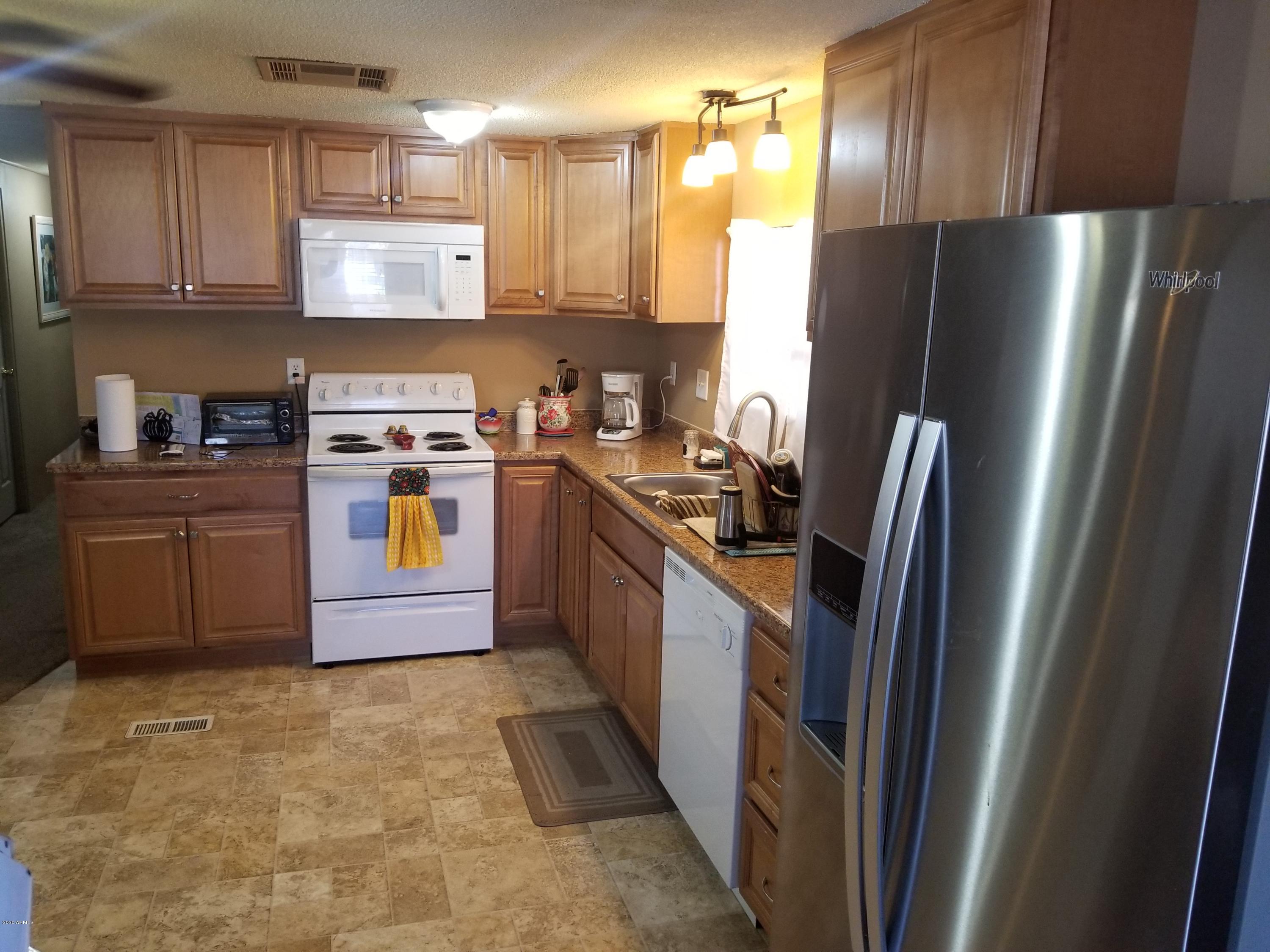 2701 East Utopia Road, Unit 154 Phoenix, AZ 85050 - Photo 4 of 17 20200622_133803