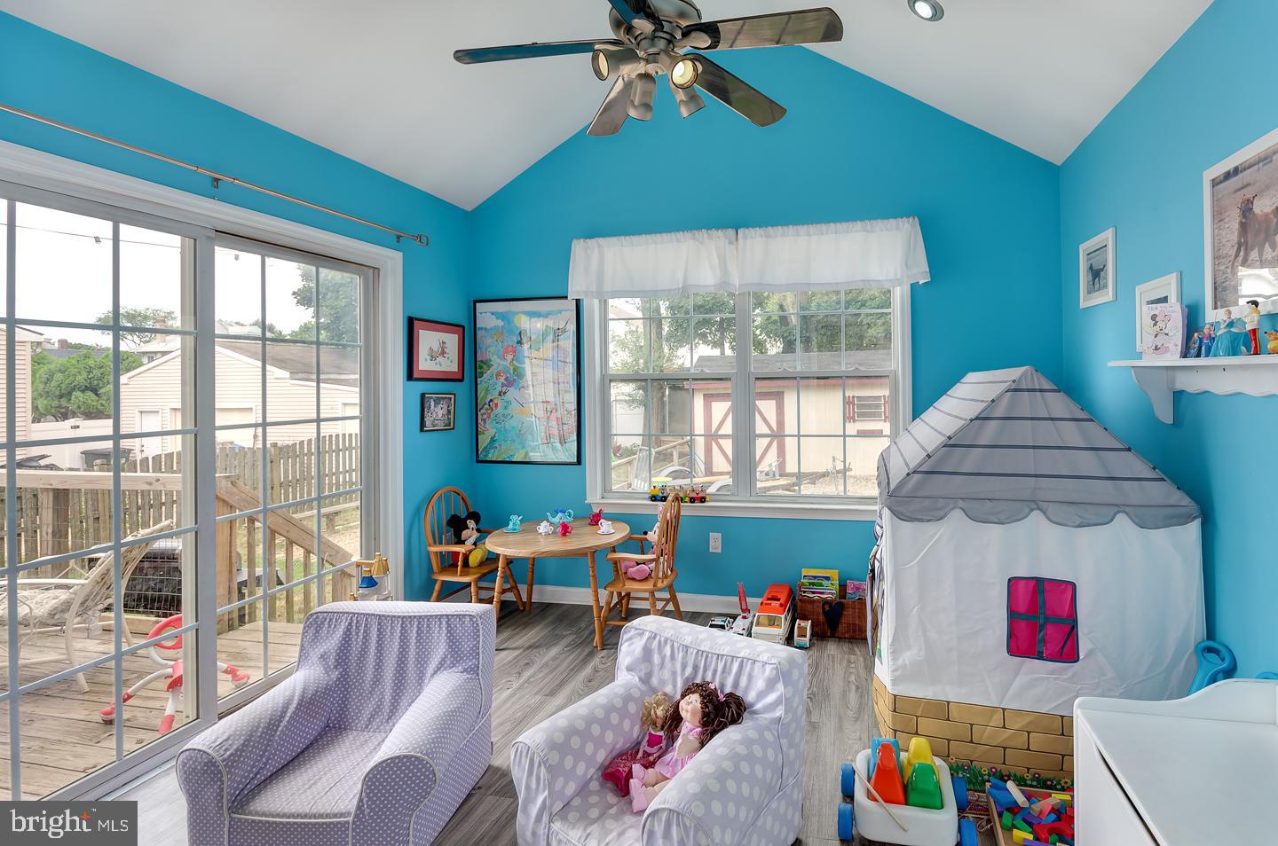 5 Lejune Road Cinnaminson, NJ 08077 - Photo 11 of 24 Family Room