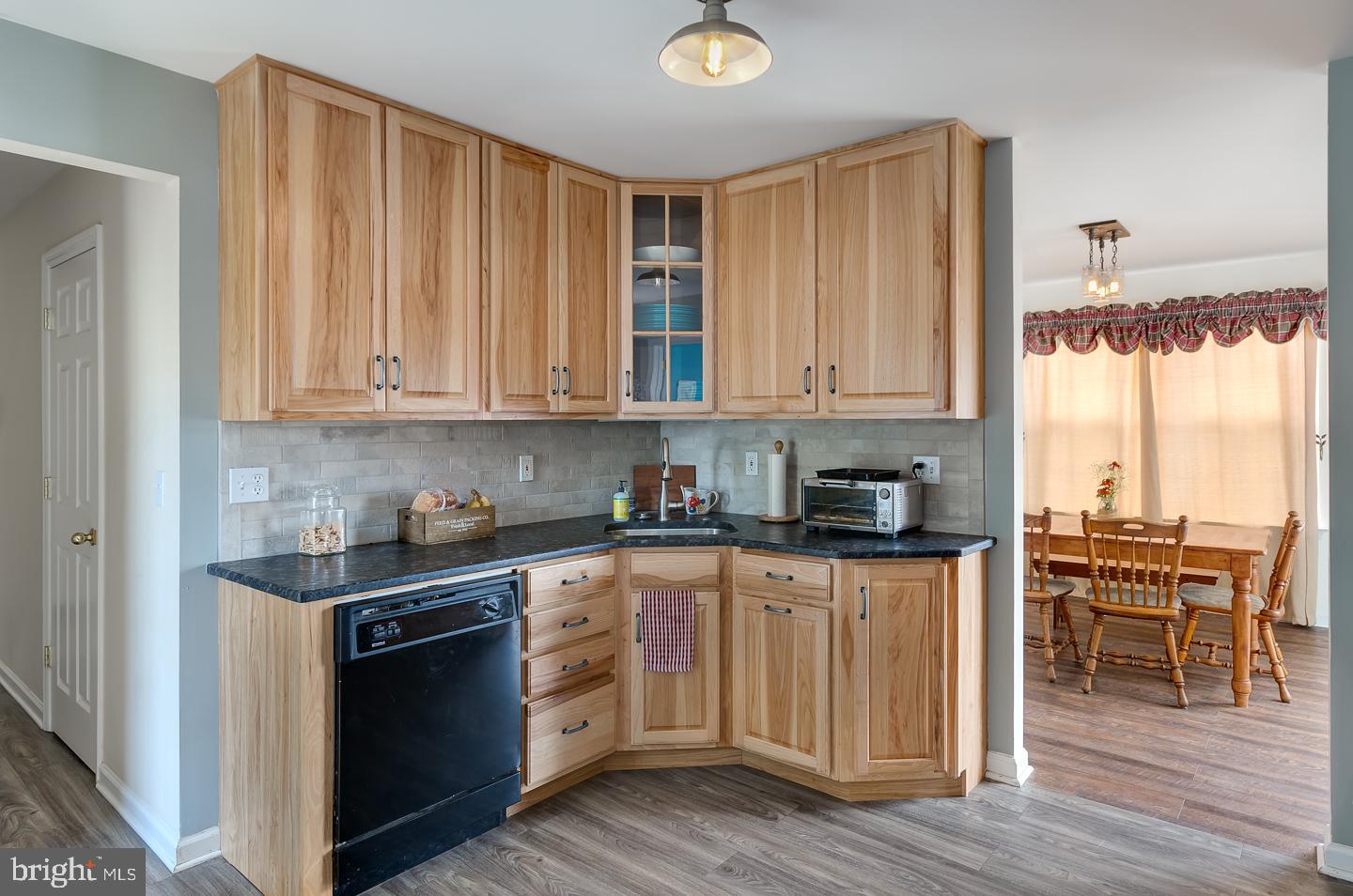 5 Lejune Road Cinnaminson, NJ 08077 - Photo 9 of 24 Kitchen