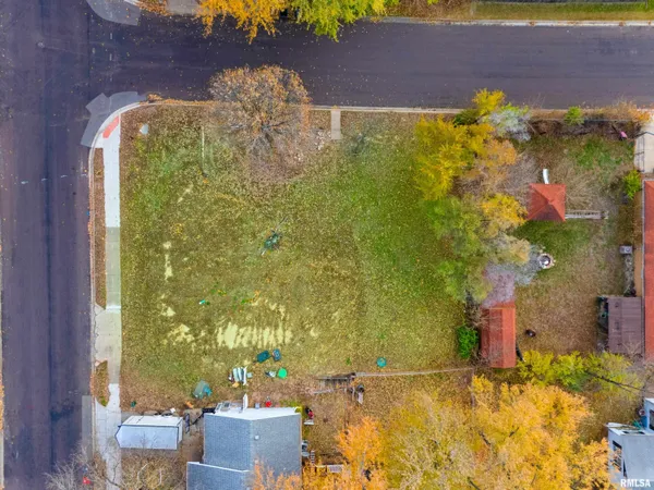 $13,500 | 301 Parkway Lane, Pekin, IL 61554