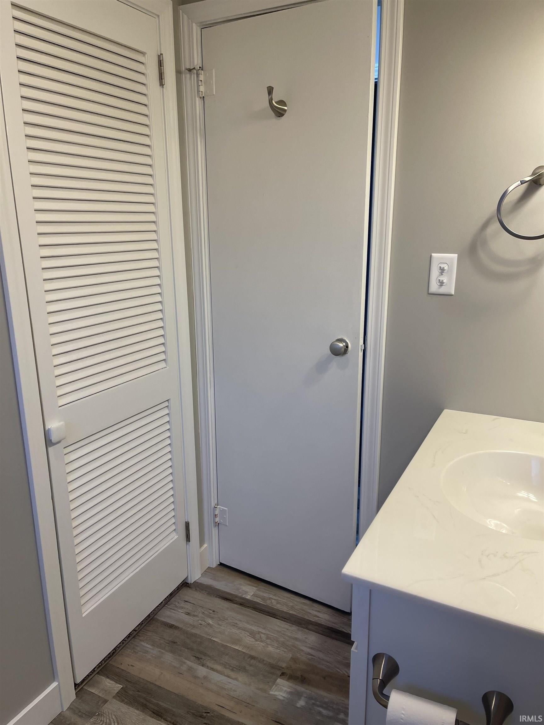 712 Bryan Road Evansville, IN 47710 - Photo 13 of 15 Gallery Image 13