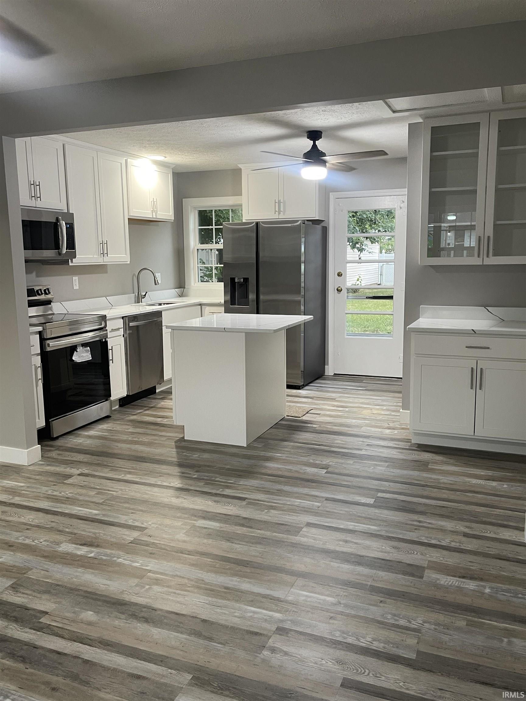 712 Bryan Road Evansville, IN 47710 - Photo 3 of 15 Gallery Image 3