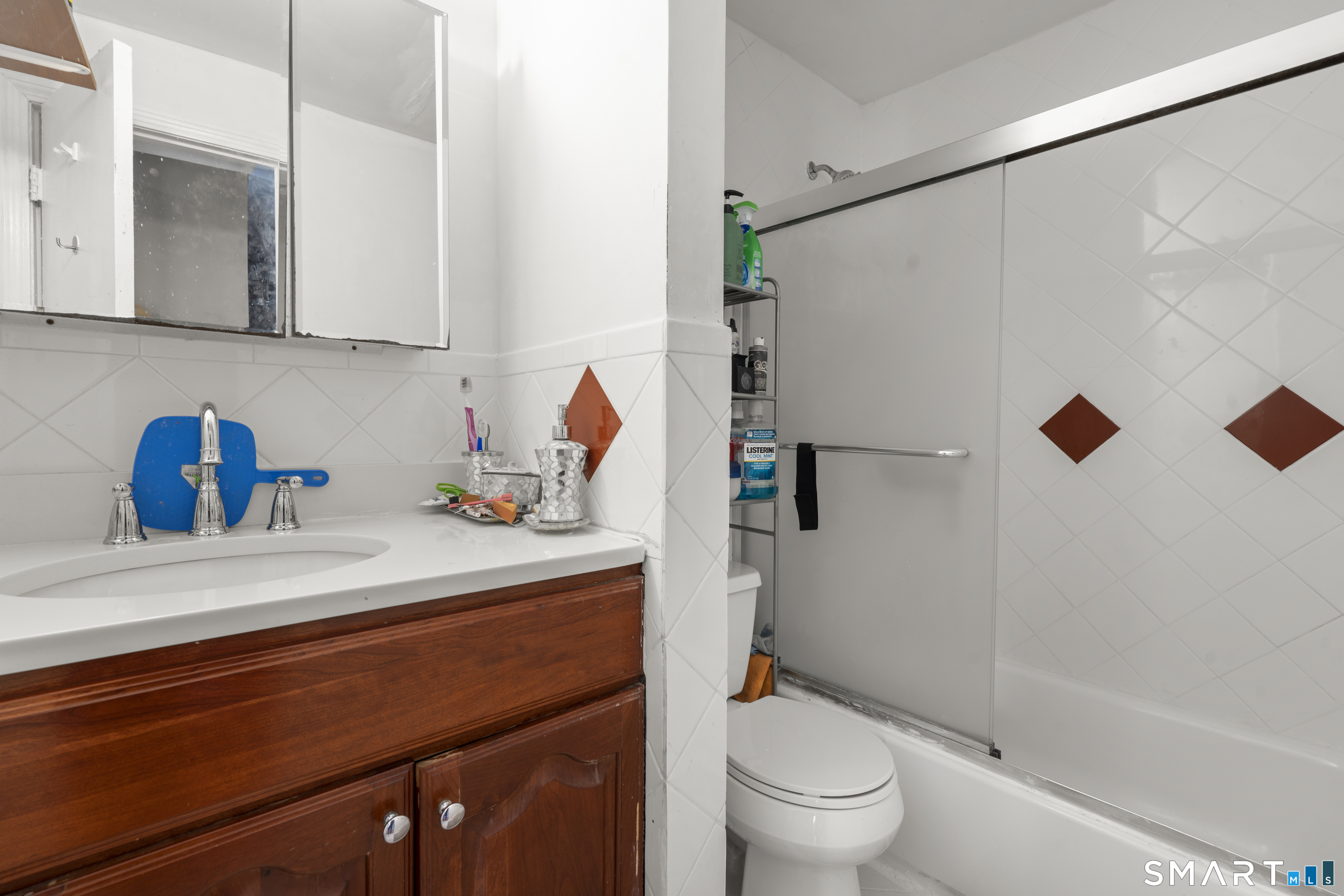 7 Barnstable Lane Stamford, CT 06907 - Photo 25 of 36