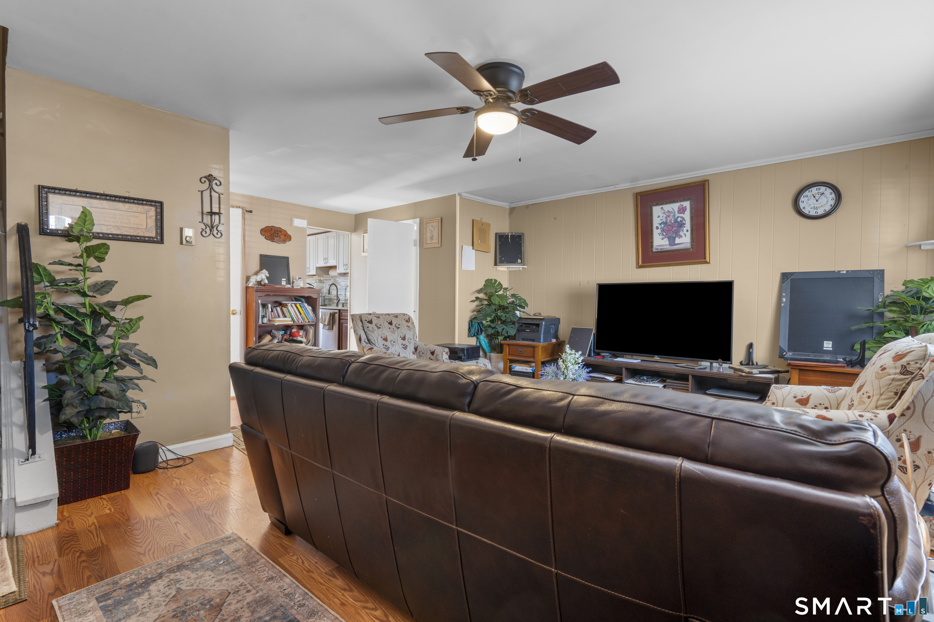 7 Barnstable Lane Stamford, CT 06907 - Photo 10 of 36