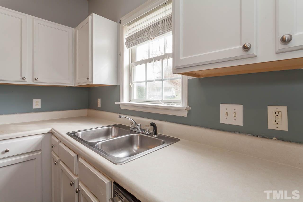 2317 K K Wesley Way Raleigh, NC 27610 - Photo 11 of 24 Gallery Image 11