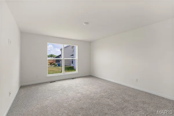 $300,050 | 454 Klenke Vly Drive, Union, MO 63084