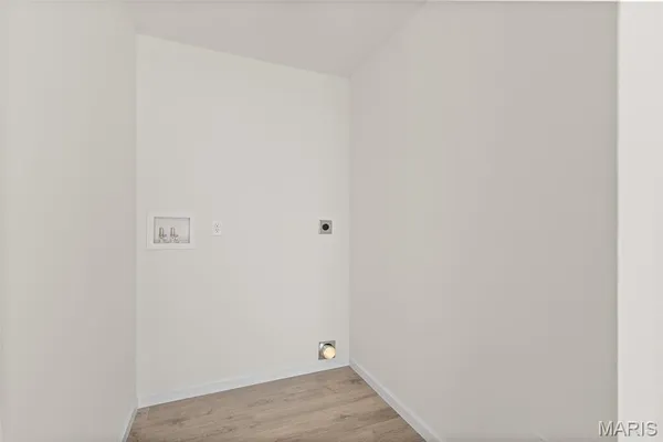 $300,050 | 454 Klenke Vly Drive, Union, MO 63084