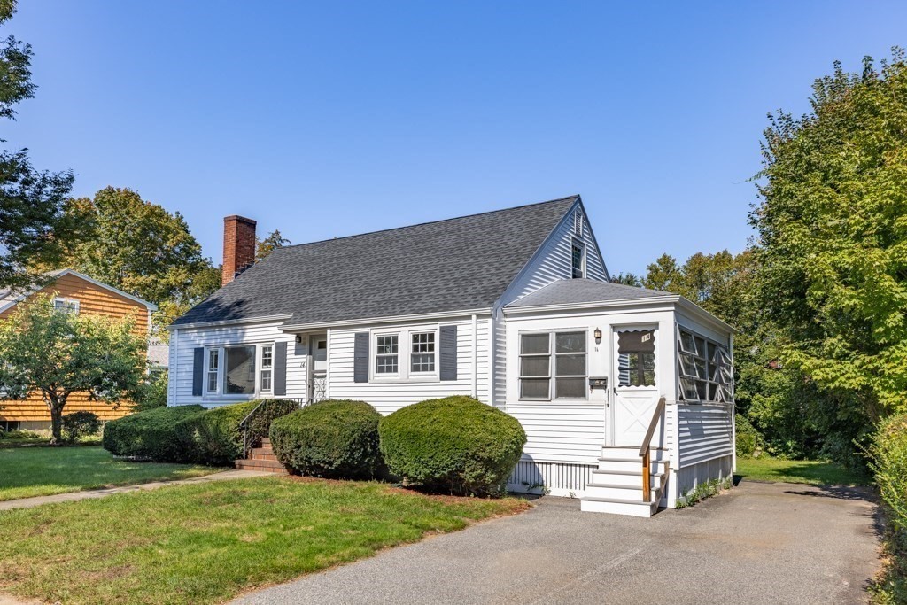 14 Thistledale Road Wakefield, MA 01880 - Photo 1 of 33 Gallery Image 1