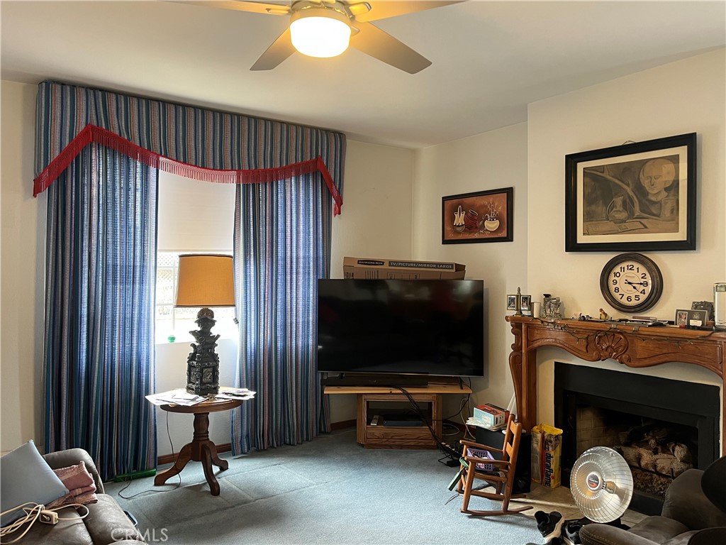 229 Avenue B Redondo Beach, CA 90277 - Photo 16 of 32