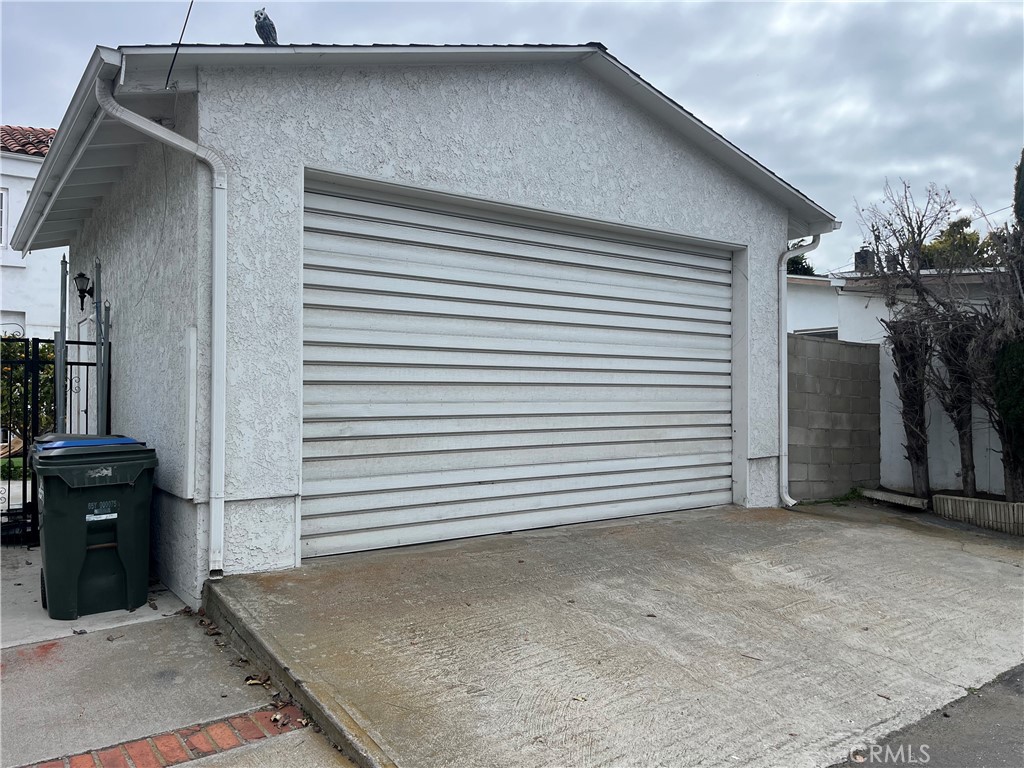 229 Avenue B Redondo Beach, CA 90277 - Photo 31 of 32