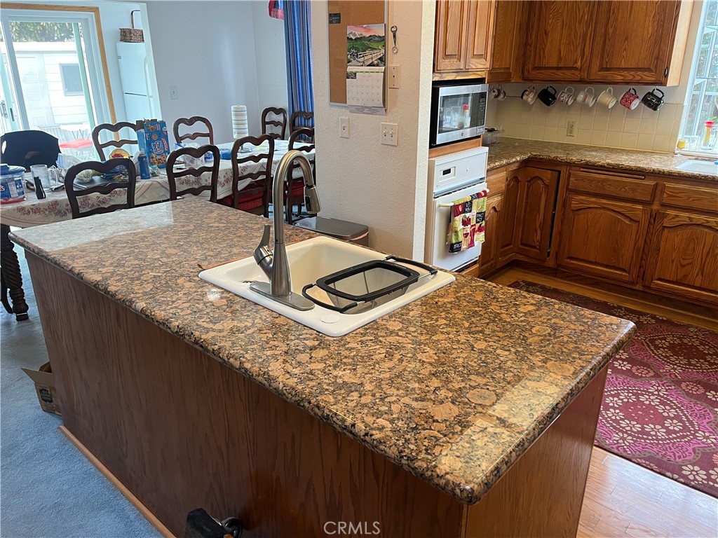 229 Avenue B Redondo Beach, CA 90277 - Photo 6 of 32