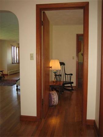 95 Huntington Road Hadley, MA 01035 - Photo 22 of 28 Gallery Image 22