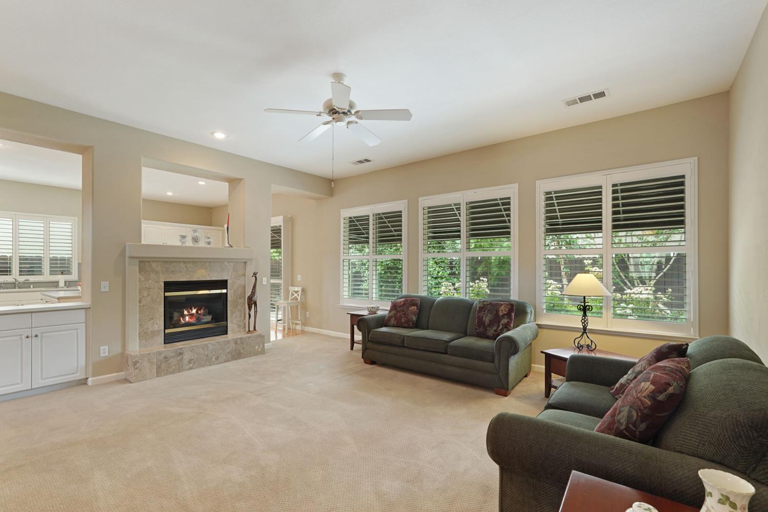 2088 Incline Drive Lodi, CA 95242 - Photo 12 of 34