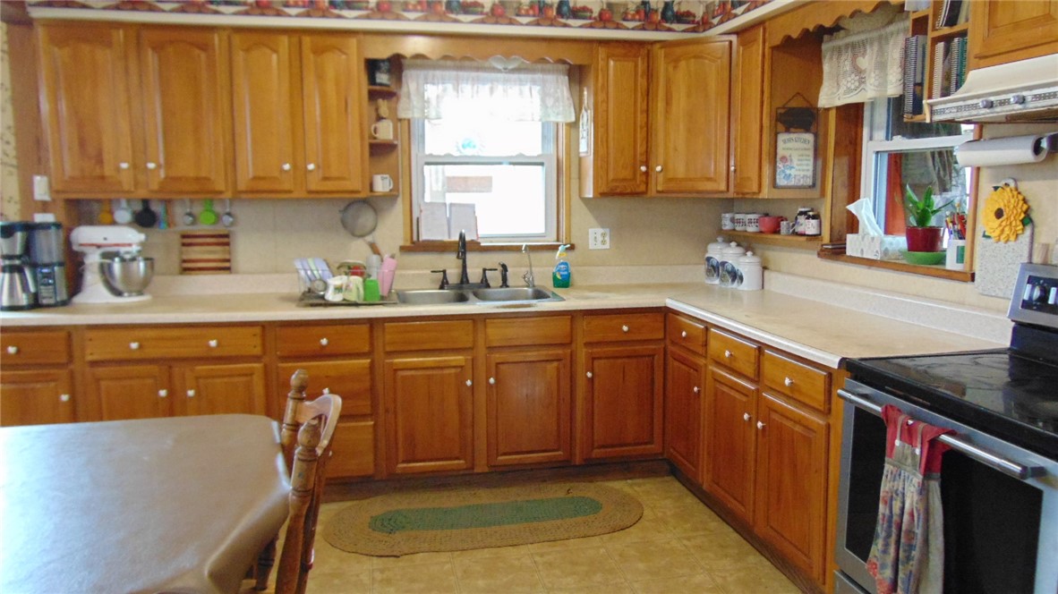 2890 Jorolemon Road Cato, NY 13166 - Photo 17 of 50