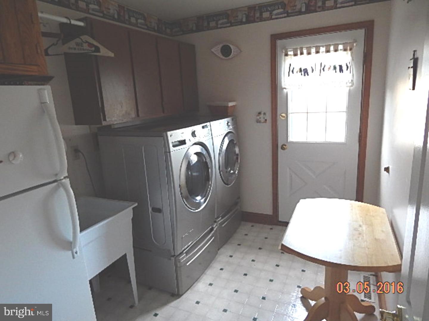 19 Quarry Road Perkasie, PA 18944 - Photo 14 of 22 Laundry Room