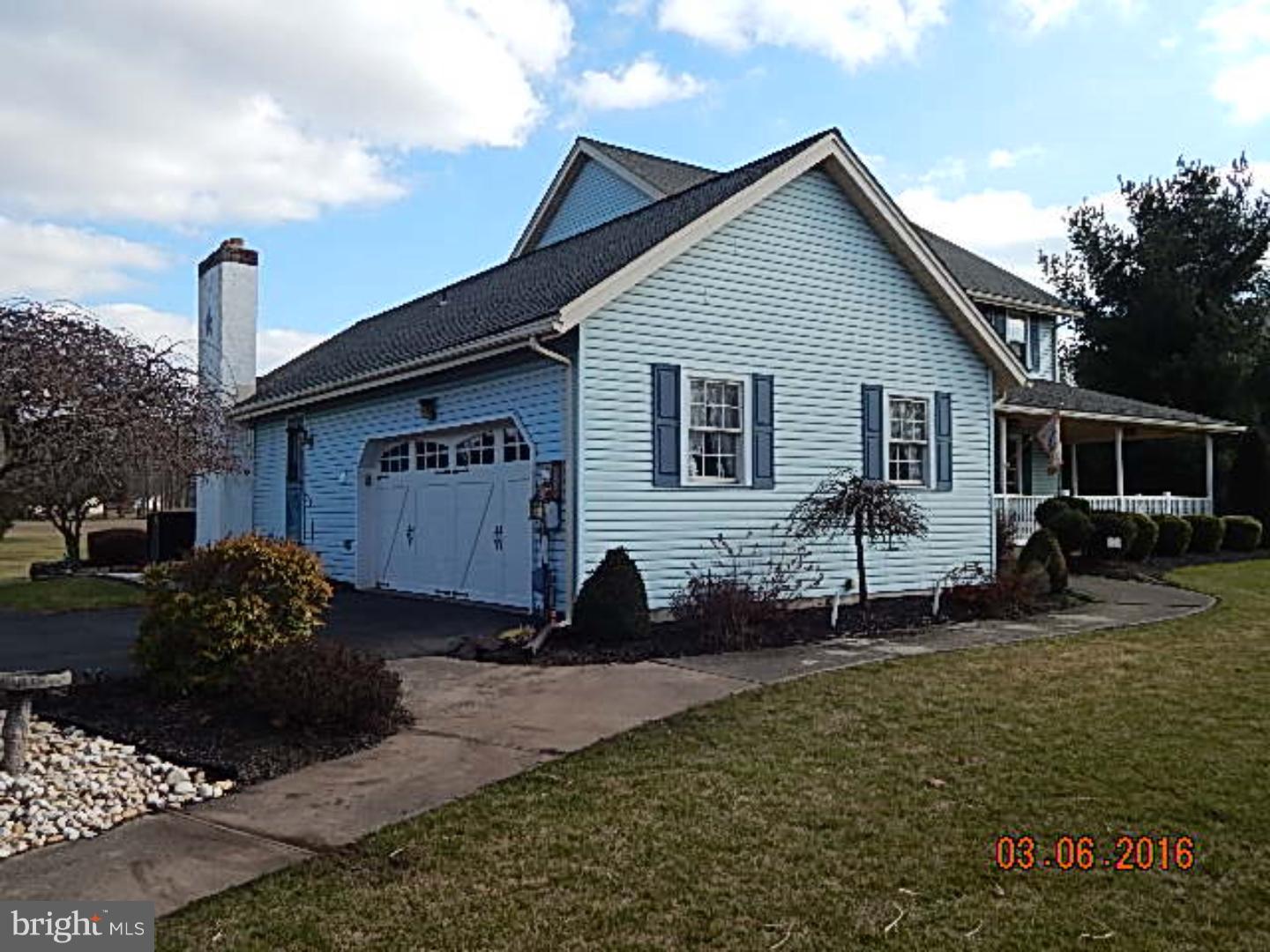 19 Quarry Road Perkasie, PA 18944 - Photo 4 of 22 Exterior Side