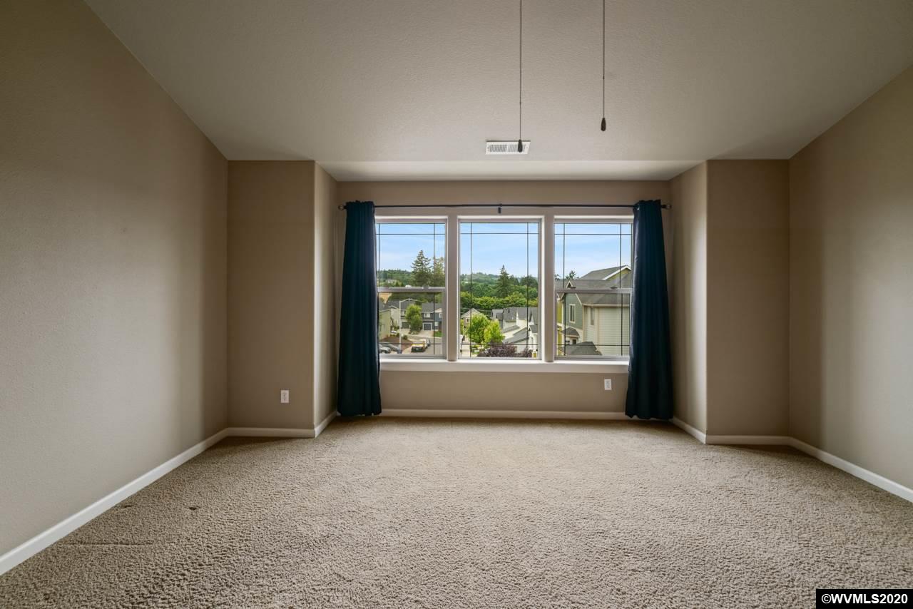 808 Crouchen Street Northwest Salem, OR 97304 - Photo 22 of 37