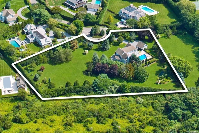 a view of statue in the garden