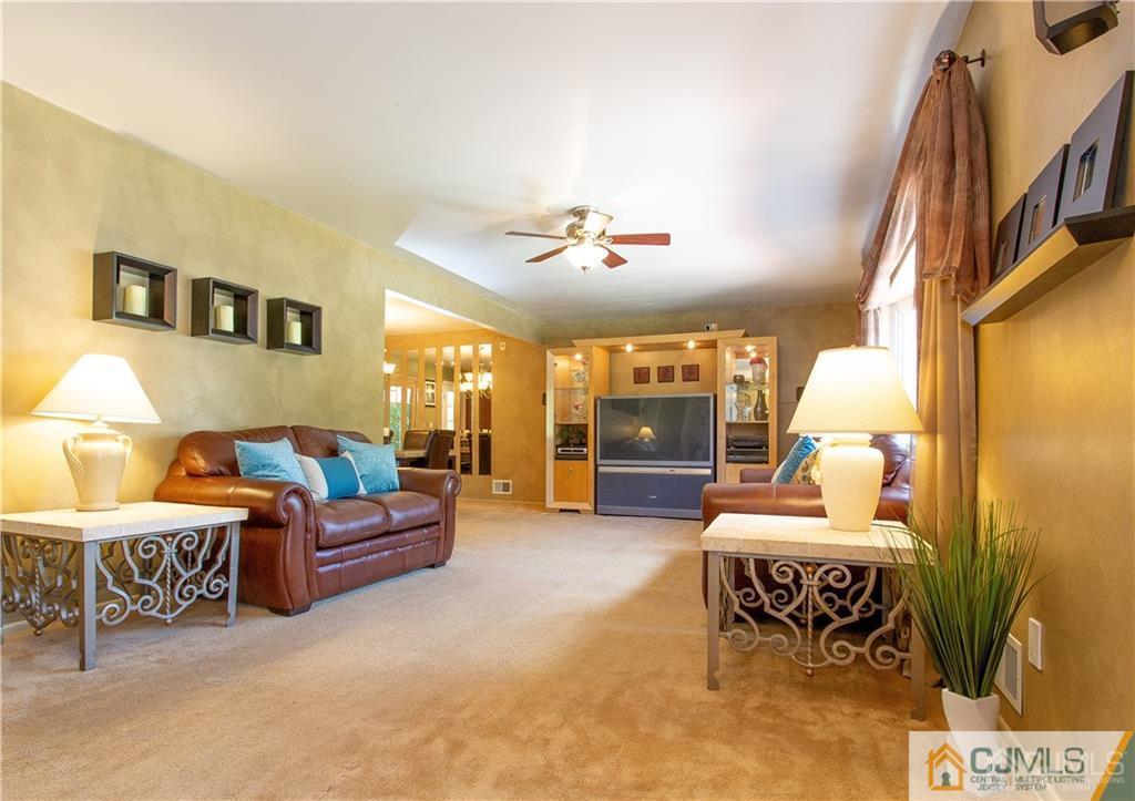 3 Salem Road East Brunswick, NJ 08816 - Photo 8 of 20 Gallery Image 8