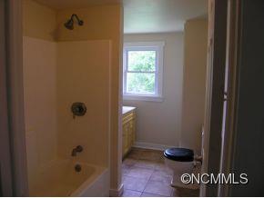 1340 Alexander Road Leicester, NC 28748 - Photo 10 of 13 Gallery Image 10
