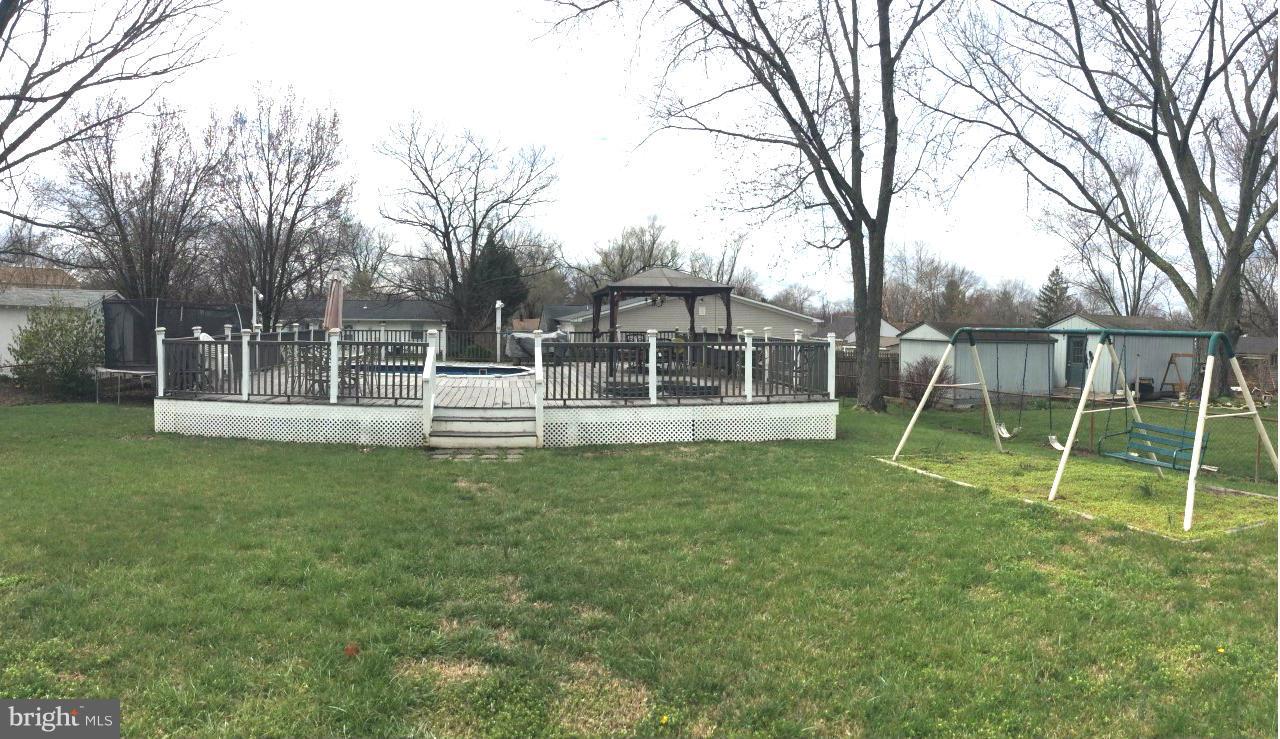 205 West Ash Road Sterling, VA 20164 - Photo 13 of 16 Exterior (Rear)