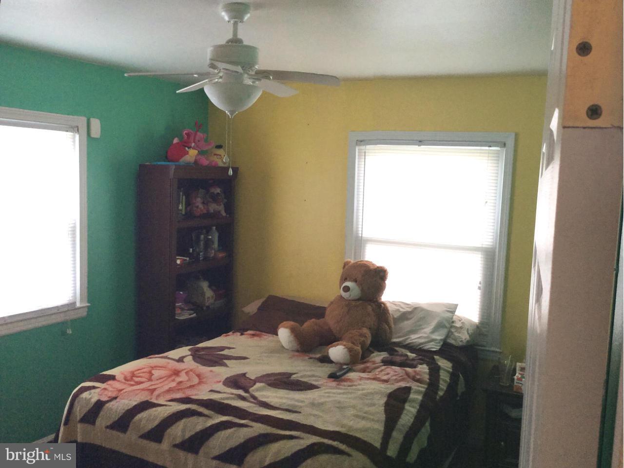 205 West Ash Road Sterling, VA 20164 - Photo 9 of 16 Bedroom