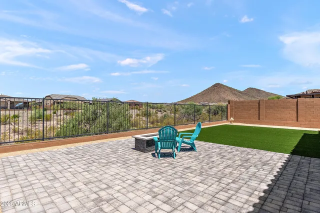 a view of outdoor space yard and city