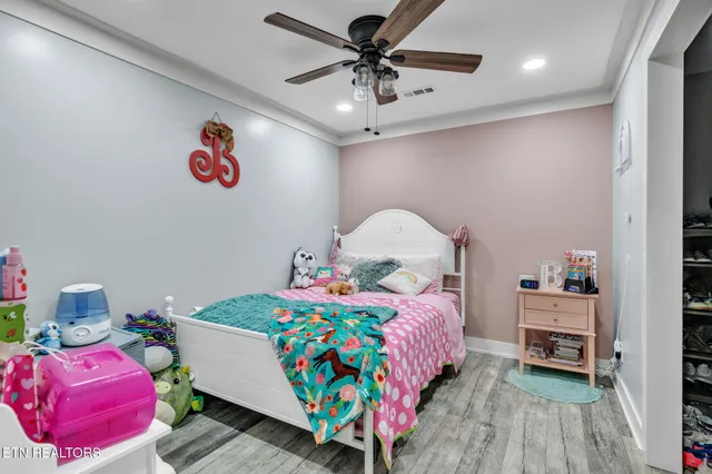 $999,950 | 328 Ridge Circle Road, Andersonville, TN 37705