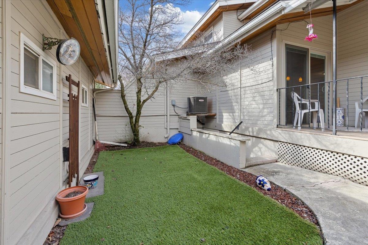 1316 East 56th Avenue Spokane, WA 99223 - Photo 15 of 16