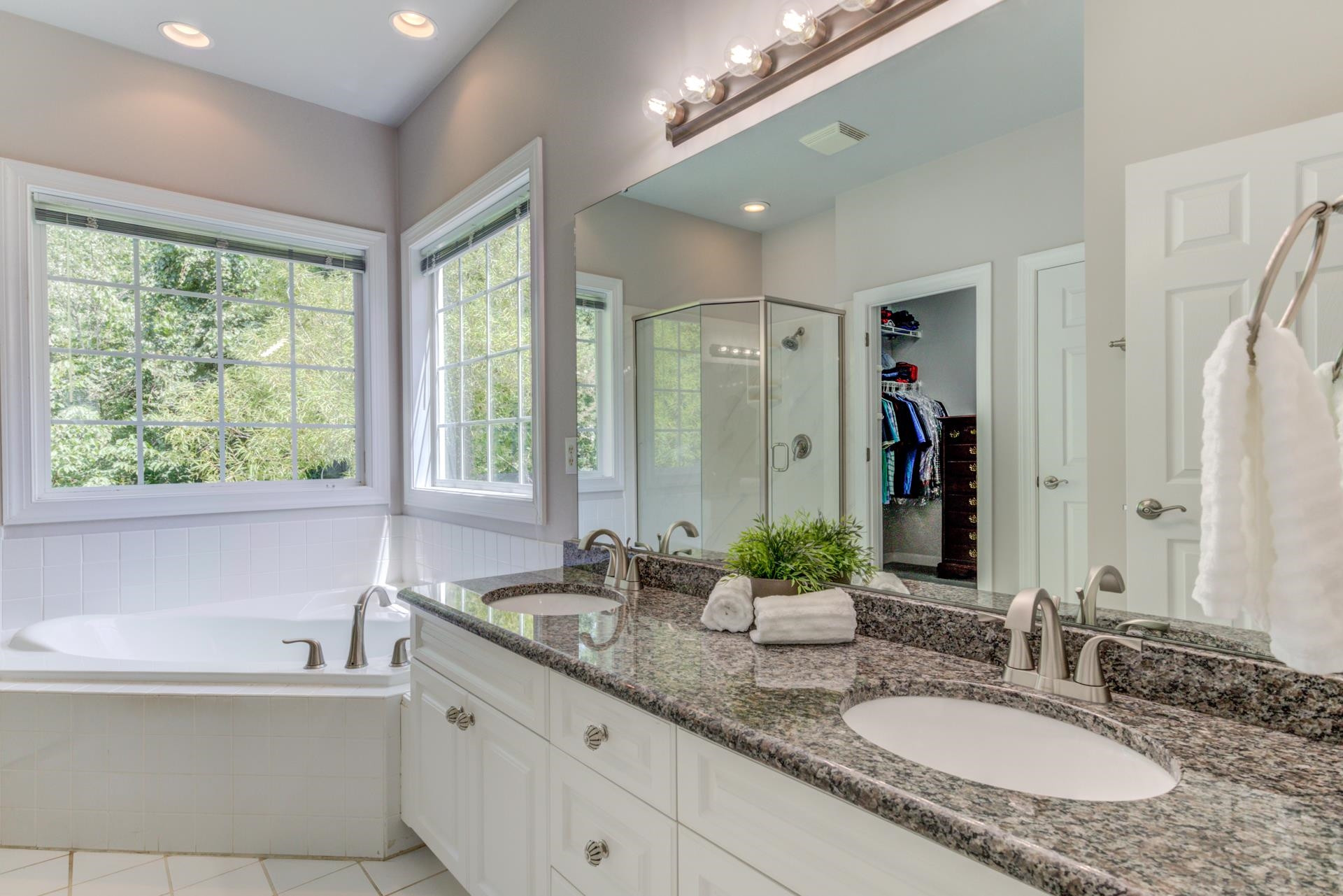 7909 Ocoee Court Raleigh, NC 27612 - Photo 12 of 30 Photo 12