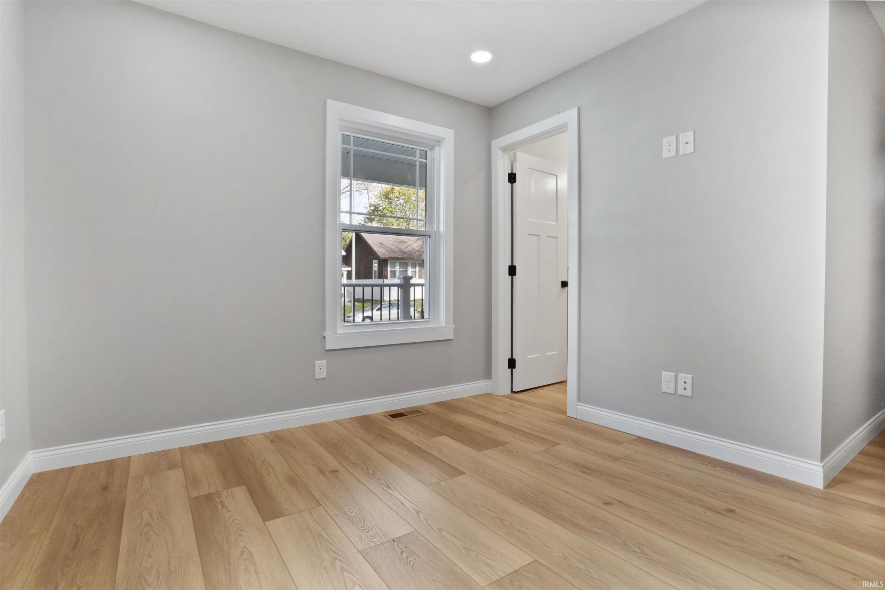 637 Jackson Avenue Evansville, IN 47713 - Photo 13 of 25