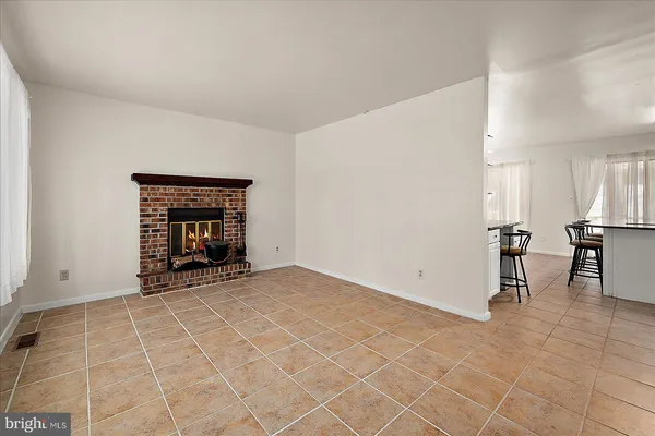 $339,900 | 1 Seafarer Lane, Ocean Pines, MD 21811