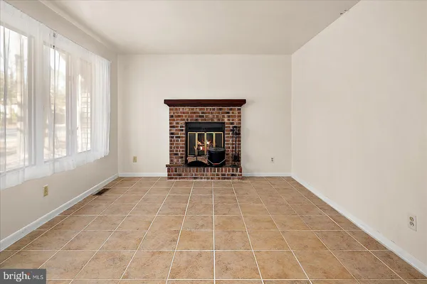 $339,900 | 1 Seafarer Lane, Ocean Pines, MD 21811