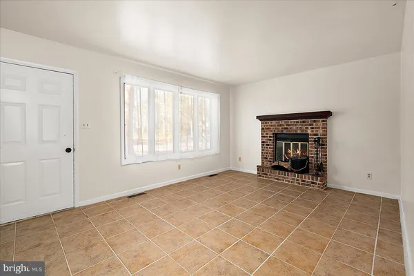 $339,900 | 1 Seafarer Lane, Ocean Pines, MD 21811