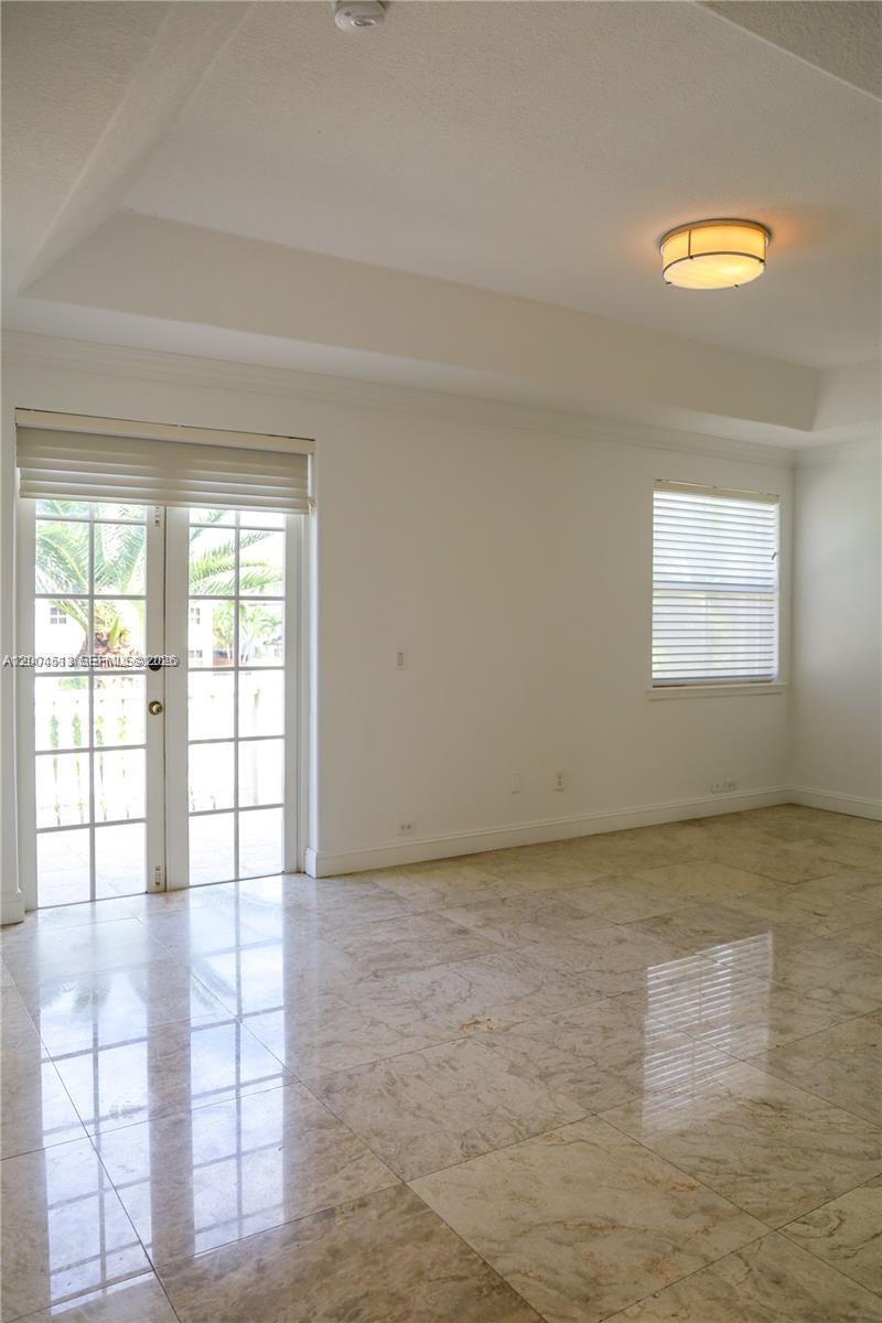 16473 Southwest 59th Terrace Miami, FL 33193 - Photo 19 of 35