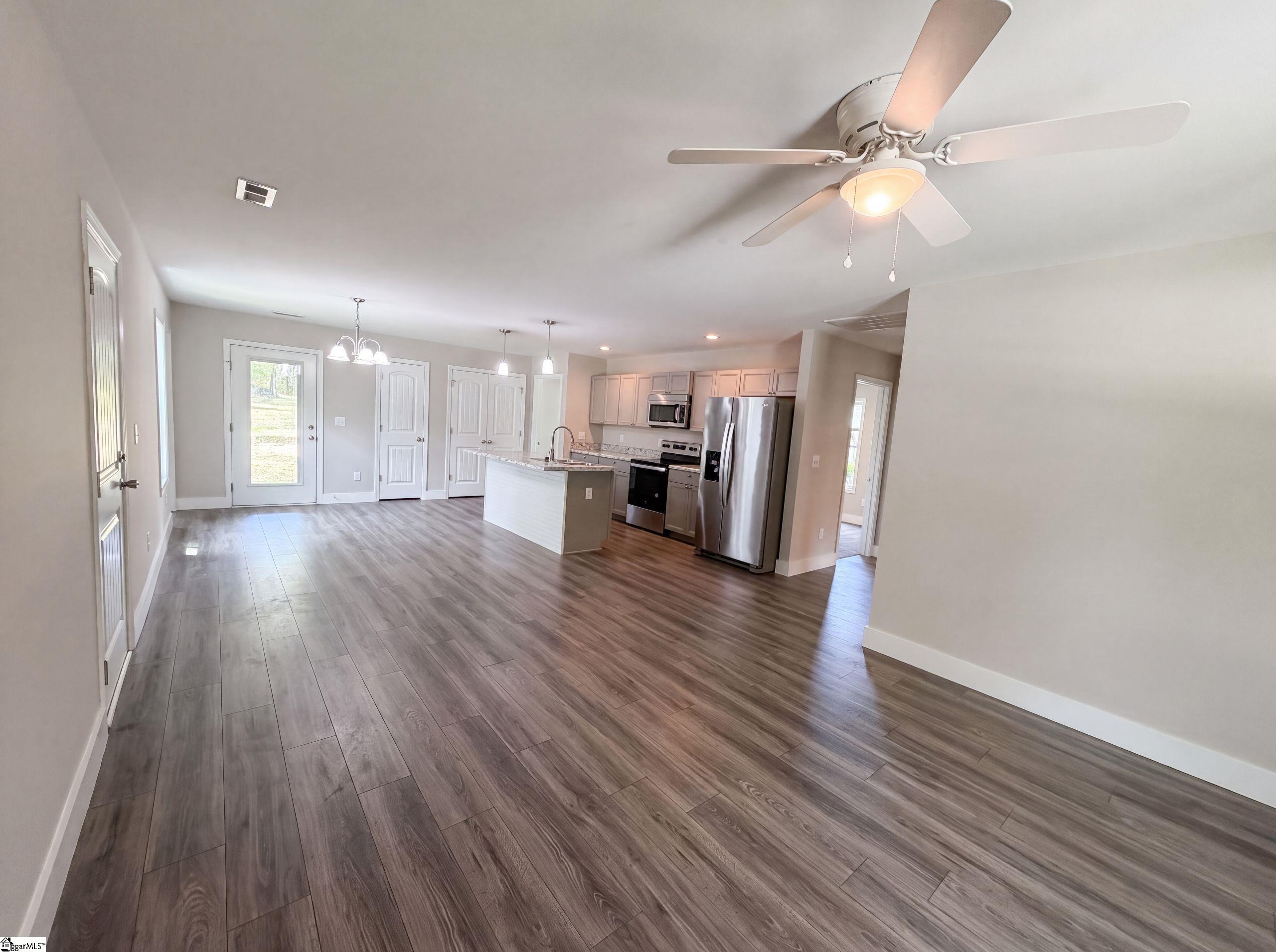 180 Old Airport Road Chesnee, SC 29323 - Photo 3 of 19